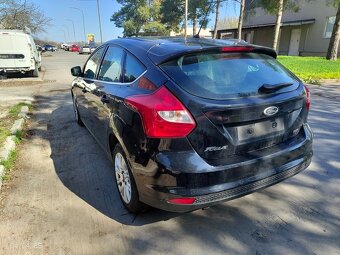 rozpredam Ford Focus 1.6 TDCI 2012 - 5