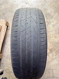 Letne a zimné pneu 235/60/18 - 5