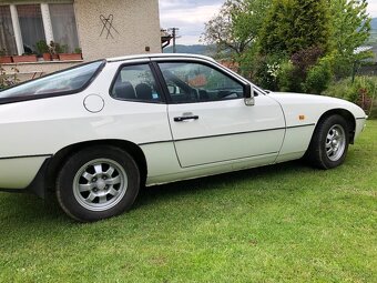 Porsche 924 - 5