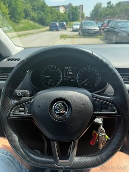 Škoda Octavia 1,6 TDi DSG - 5
