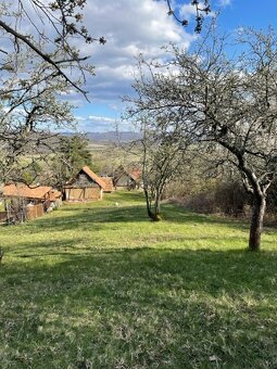 Štiavnické vrchy- záhrada, chalupa, pozemok, investícia - 5