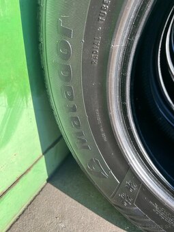 Zimné pneumatiky matador 235/65R17 - 5