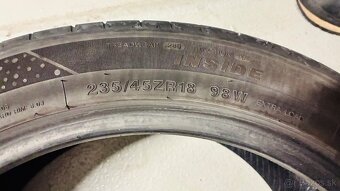 4ks letne pneu 235/45 zr18 - 5