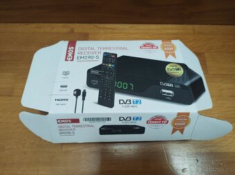 Predám DVBT -2 tuner,, nabíjačku - 5