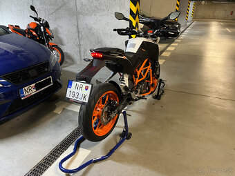 KTM Duke 390 2016 A2 - 5