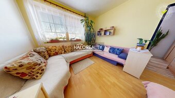 HALO reality - Predaj, štvorizbový byt Ostrá Lúka - ZNÍŽENÁ - 5