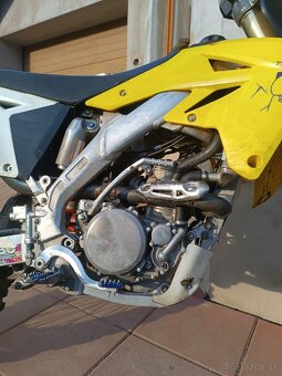 Predám Suzuki Rmz 250 - 5
