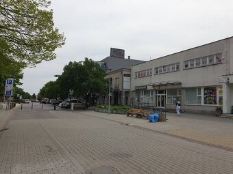 Nová, lepšia cena Obchodný priestor v centre. Lichnerova - 5