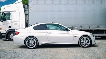 BMW E92 325d 2010 - 5