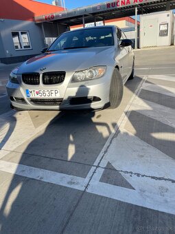 BMW e90 330i - 5