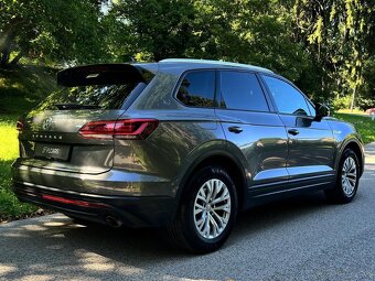 Volkswagen Touareg 3.0 TDI - 5