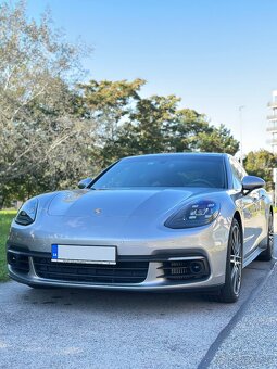 Porsche Panamera 4 E-hybrid II - 5