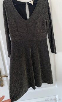 Trblietave elasticke saty Springfield velkost L - 5