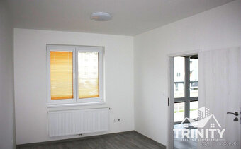 Prenájom 3-izbového bytu s balkónom na Andovskej ulici v mes - 5