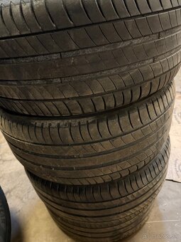 Letné pneu Michelin 235/45 R17 - 5