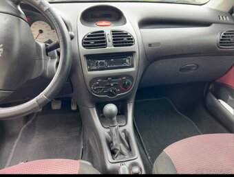 Peugeot 206 - 5