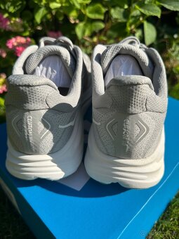 Bezecke tenisky Hoka Clifton 10 - 5