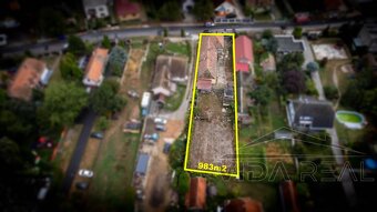 Na predaj veľký pozemok so starším rodinným domom pri Senci - 5