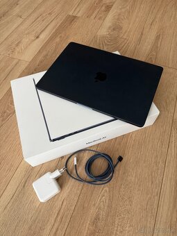 Macbook Air 15" M4 2TB SSD 32GB RAM - 5