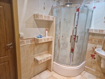 Hľadáte byt pre väčšiu rodinku, ponúkam 4 izbový byt - 5