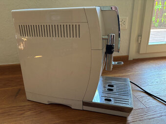 DeLonghi Dinamica White len 5354 kav TOP STAV TOP CENA - 5