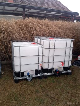 Plastova nadrz 1000L,600L - 5