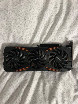 Gigabyte GTX 1070 - 5