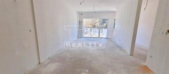 Na PREDAJ nový 3-izbový /164 m2/, nadštandartne riešený... - 5