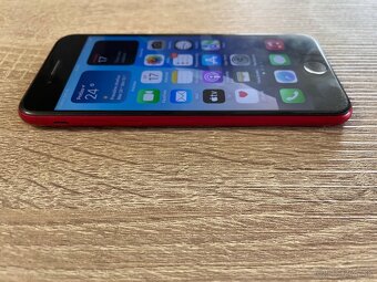 iPhone SE 2020 / 128GB Product Red / Super stav - 5
