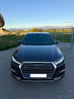 Audi Q7 E-tron 3.0TDI S-line  quattro - 5