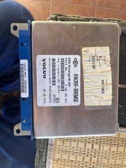 Predám Ebs ecu a modulátory Ebs - 5