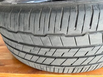 pneumatiky HANKOOK VENTUS S1 evo3 235/55R19 - 5
