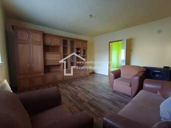 Pekný rodinný dom v obci Dlhá Ves. - 5