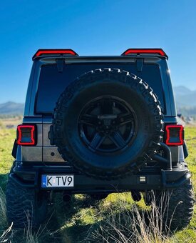 Predam jeep wrangler 3,6 - 5