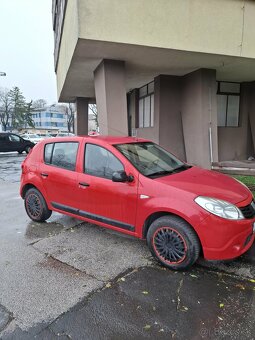 Na predaj Dacia Sandero 1.4 benz - 5