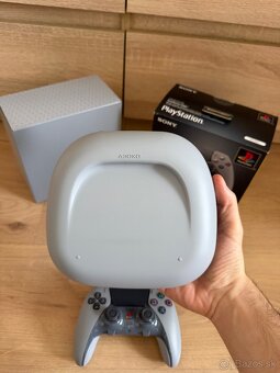 PS5 DualSense Edge 30th Anniversary Limited Edition - 5