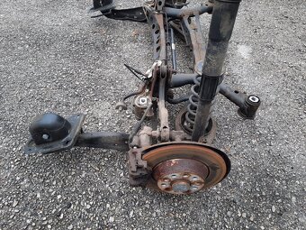 zadná náprava Passat B8 - 5