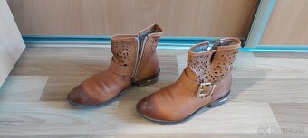 Kotnikové čižmy, kožené, veľ. 37 - 5