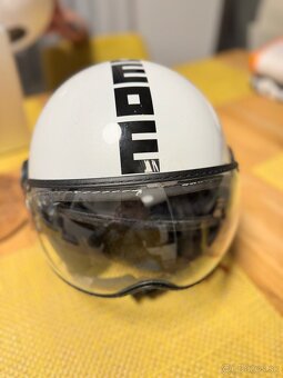 prilba momo - 5