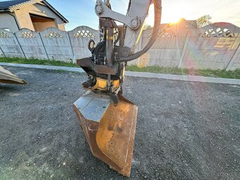 Pásový minibagr TAKEUCHI TB 290 - 5