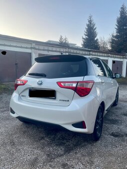 Toyota Yaris Hybrid 1.5 CVT - 5