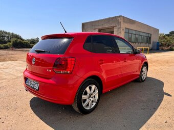Volkswagen Polo comfortline 77kw 1.2tsi manual 2010 - 5