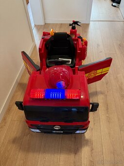 Predám detské elektrické autíčko v záruke 25 mesiacov. - 5