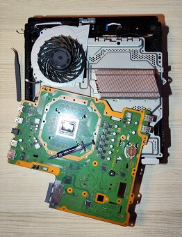 Playstation 4 Pro PS4 PRO 1TB - Vyčistená + Prepastované CPU - 5