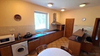EXKLUZÍVNY PREDAJ-prerobený 4 izb.RD s vedľajším domom v KN - 5