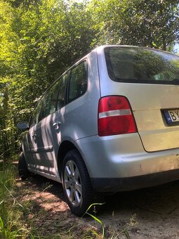 Predám vw touran 1,9 - 5