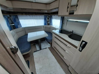 karavan Hobby •460Ufe-DeLuxe•5miest/1300kg/100km/h - 5
