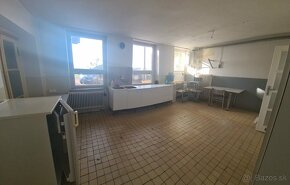 Dom - bývalá obecná škola na myjavských kopaniciach - 5