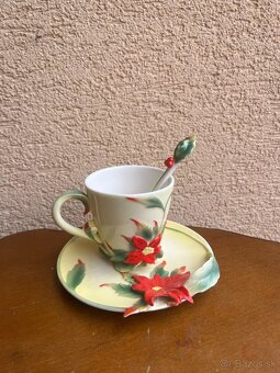 Porcelánové zberateľské šálky - 5