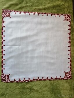 VYŠÍVANÉ DEČKY - 5